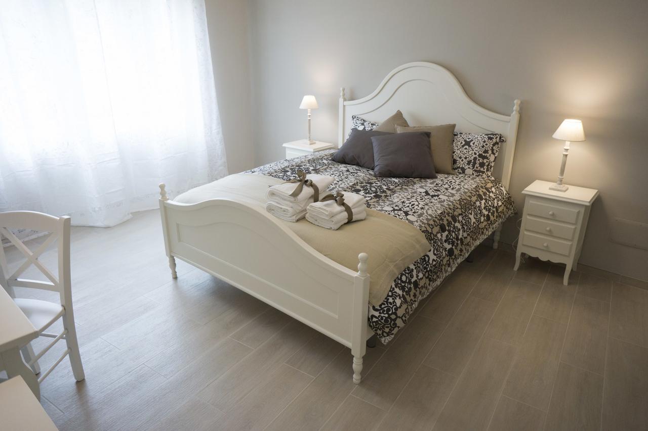 B&B Donna Ada Salerno Ngoại thất bức ảnh